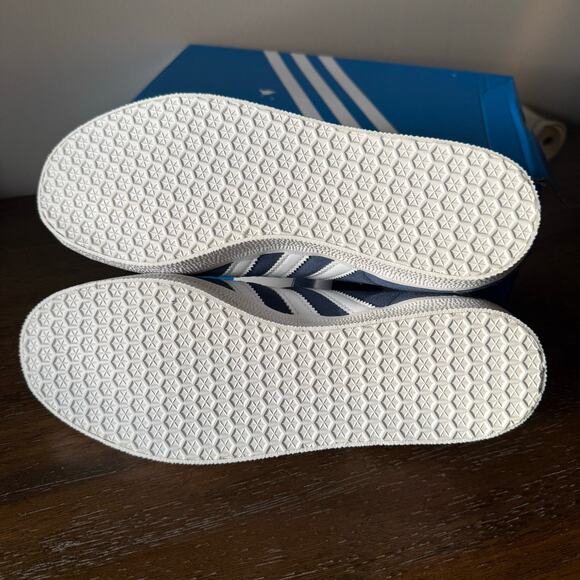 Adidas Unisex Navy Blue Gazelle Suede Sneakers- Size M6.5/W7.5 (Fits Like 8.5) - Picture 10 of 12